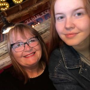 Meet your Posher, Cindy